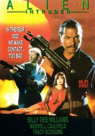 Чужинка з космосу постер