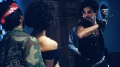 кадр з фільму Вуличний мисливець