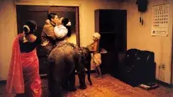 кадр з фільму Оазис