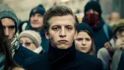кадр з фільму Спільнота самогубців. Хейтер / Гейтер