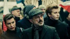 кадр з фільму Спільнота самогубців. Хейтер / Гейтер