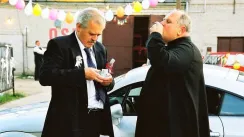 кадр з фільму Весілля